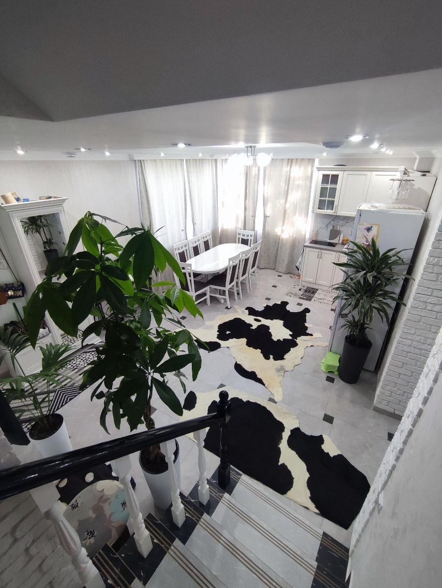 Gallery 2